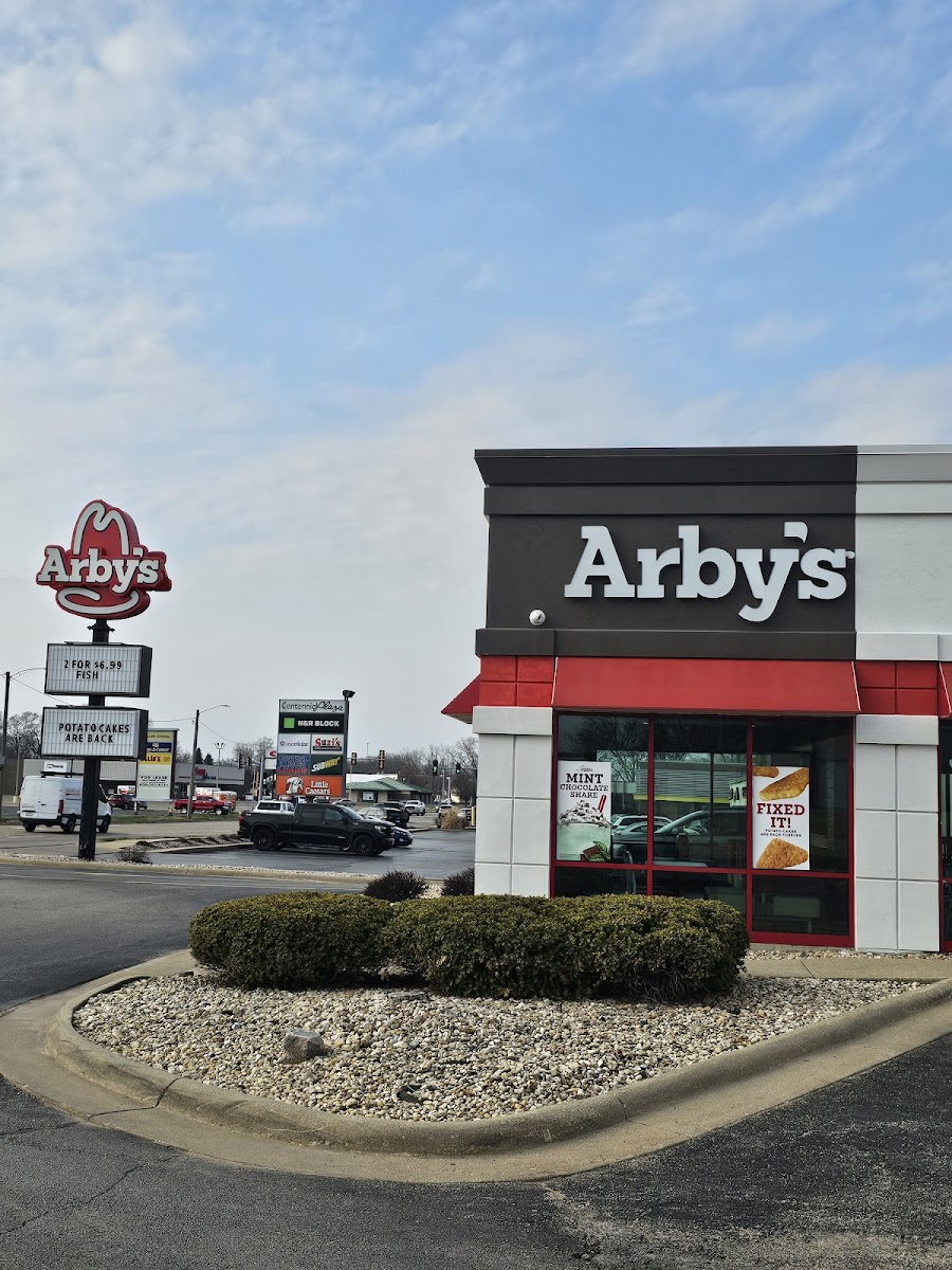 Arby's Rock Falls